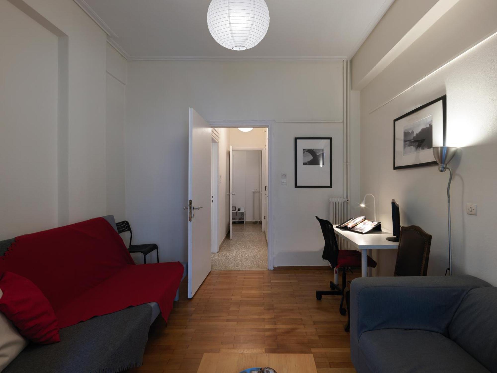 Pagrati Flat, 5' To Metro, 12' To Panathenaic Stadium Atenas